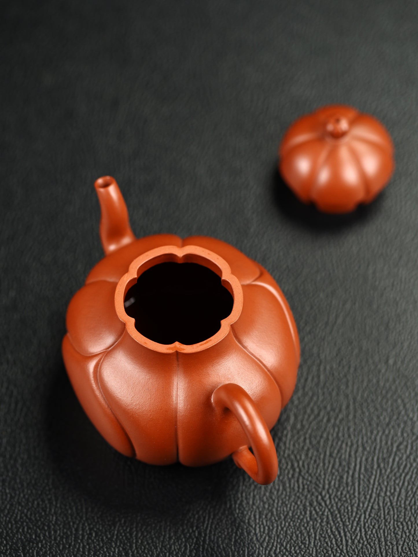 筋紋思亭 朱泥制 220cc