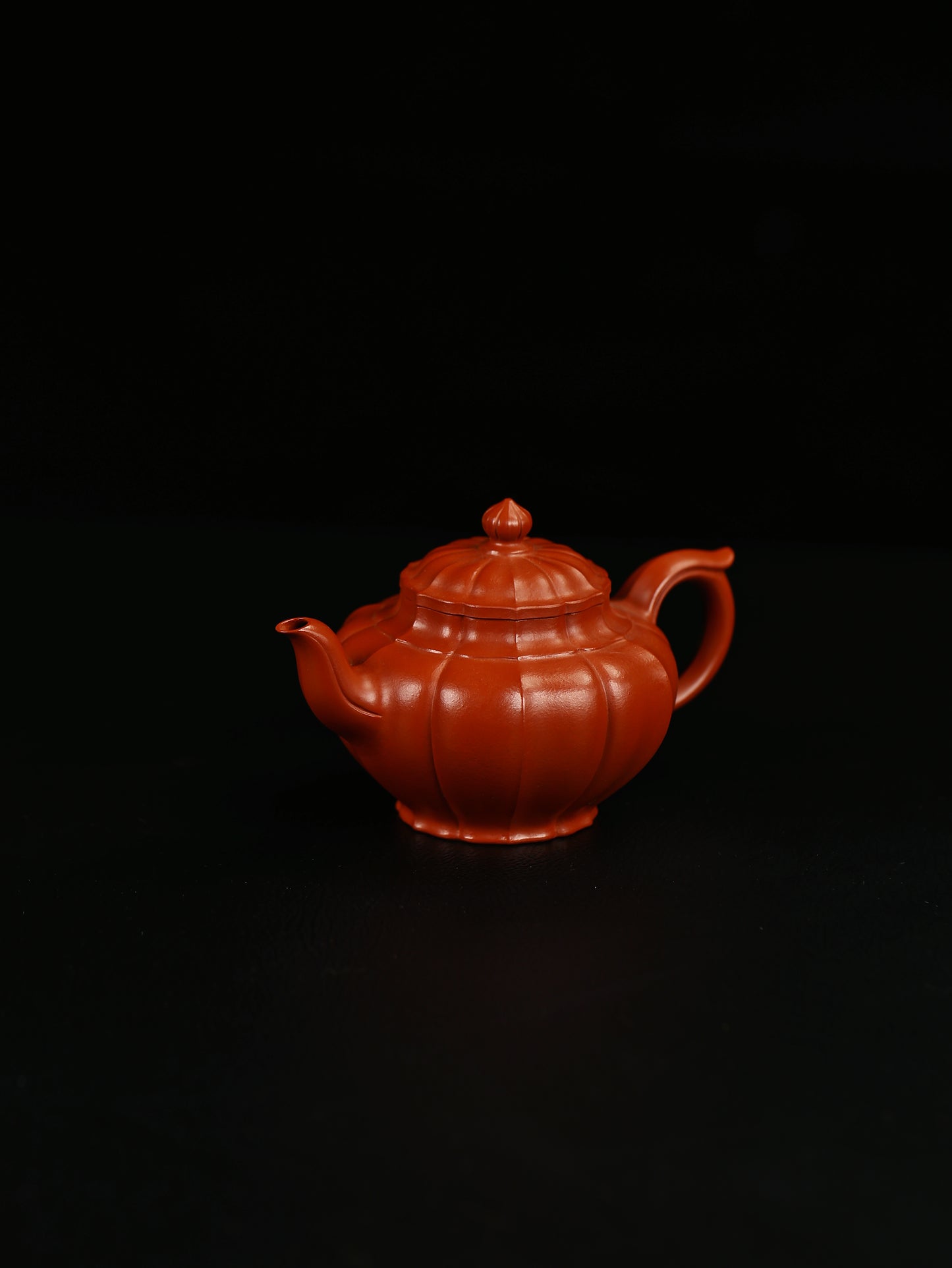 筋紋笑櫻壺 朱泥制 180cc